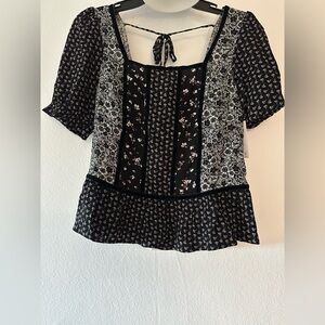 SO goods for life blouse XS short sleeve black floral print, new with tags.